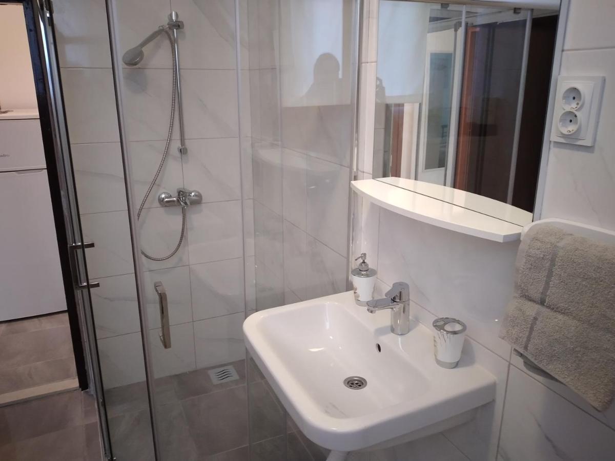 Apartamento Pauli Kaštela Exterior foto