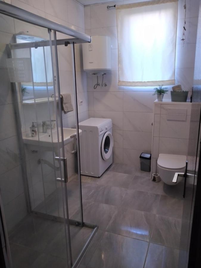 Apartamento Pauli Kaštela Exterior foto