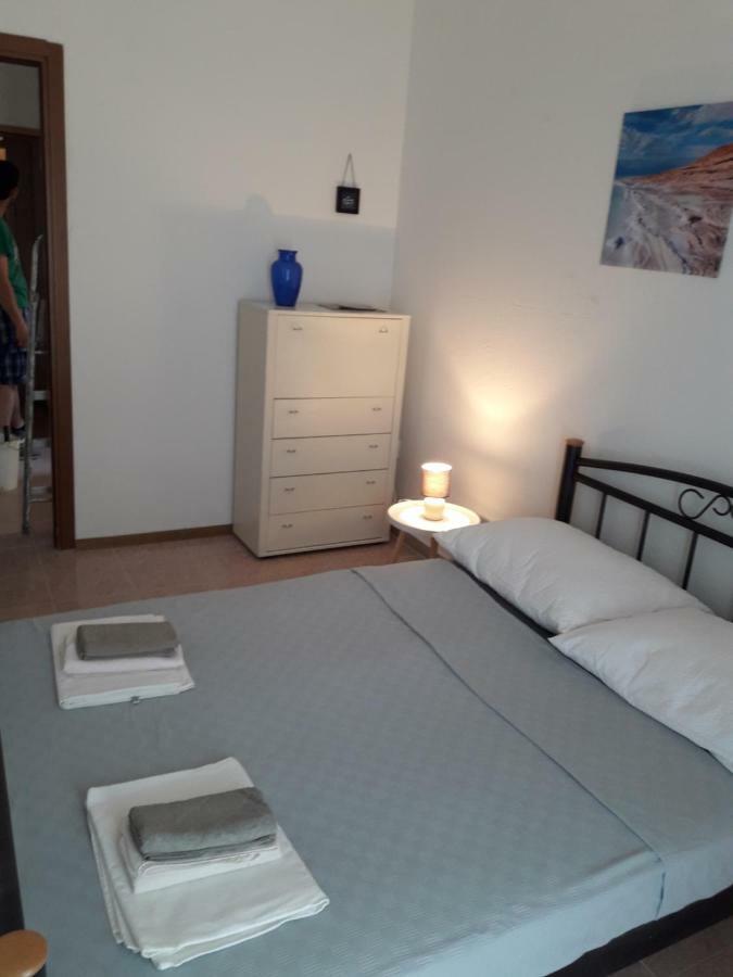 Apartamento Pauli Kaštela Exterior foto
